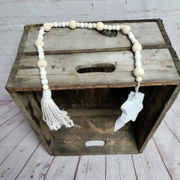 Wood Bead Garland With Snowflake - Picture 1 of 7